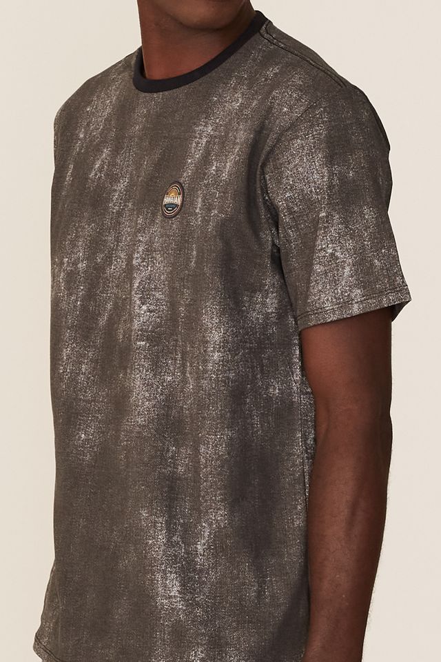 Camiseta-HD-Especial-Preta
