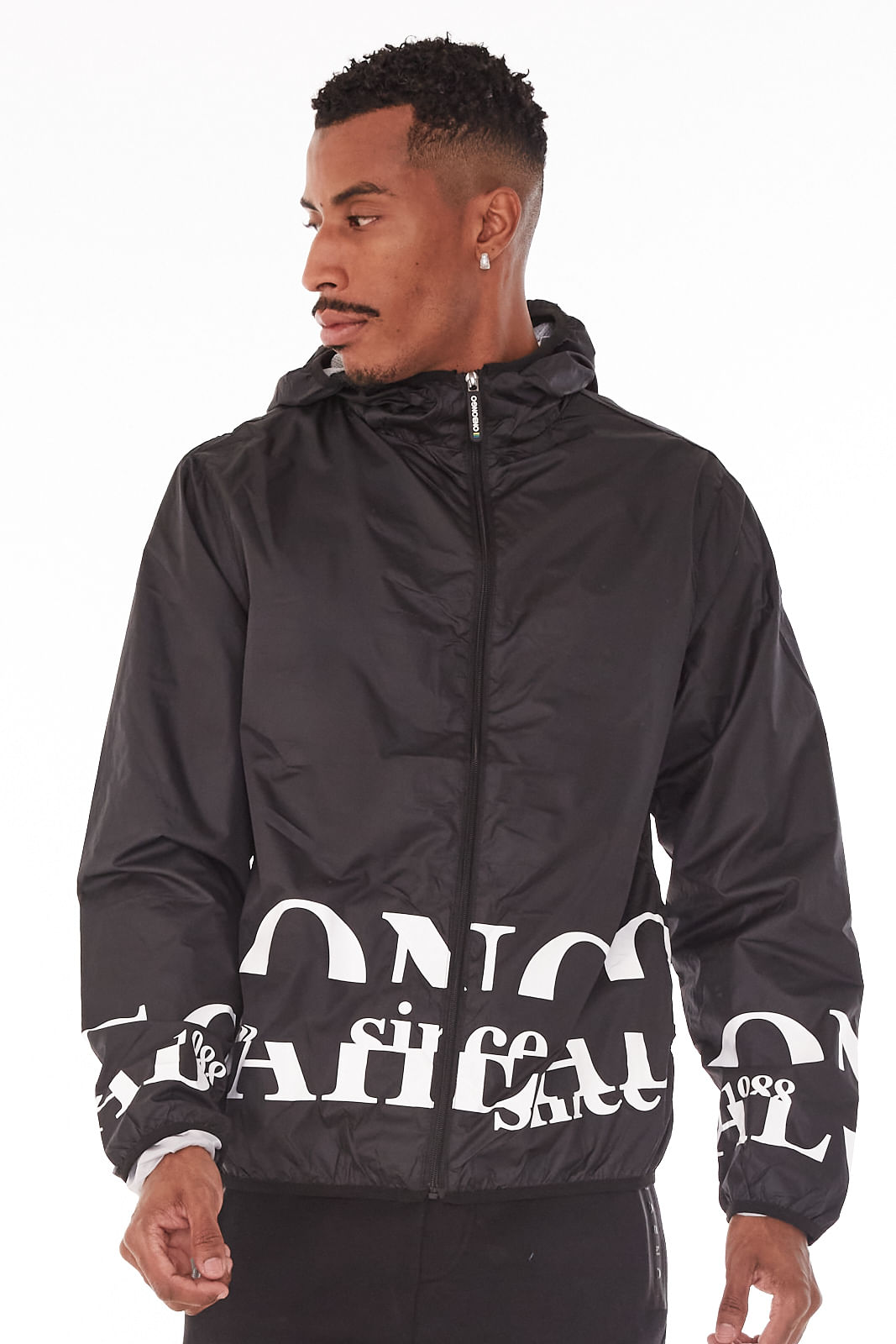 Jaqueta Onbongo Corta Vento Com Capuz Preta OnbongoBr