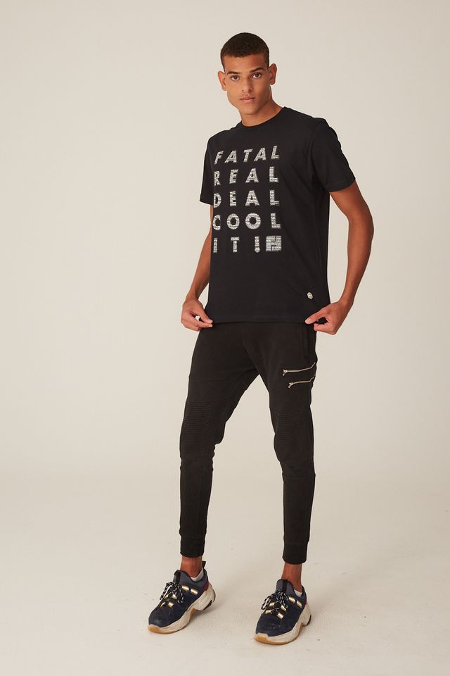 Camiseta-Fatal-Estampada-Preta