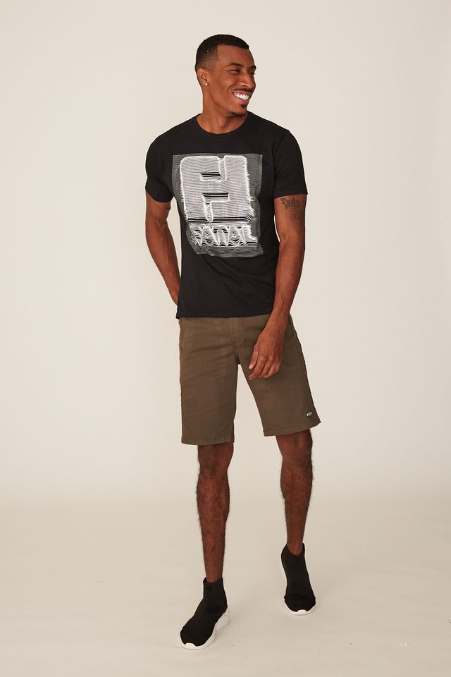 Camiseta-Fatal-Estampada-Preta