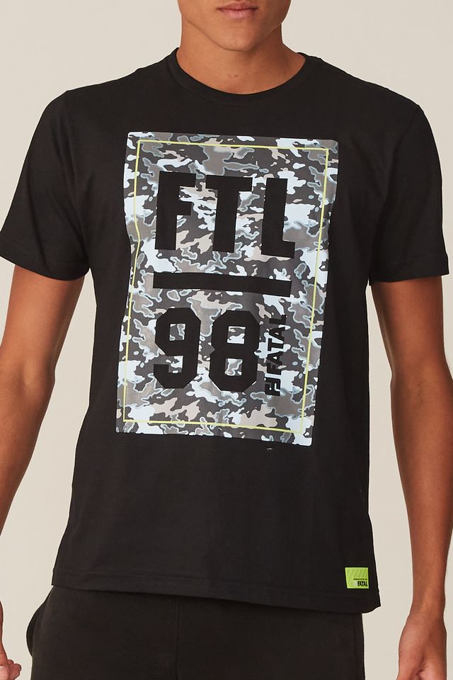 Camiseta-Fatal-Estampada-Preta