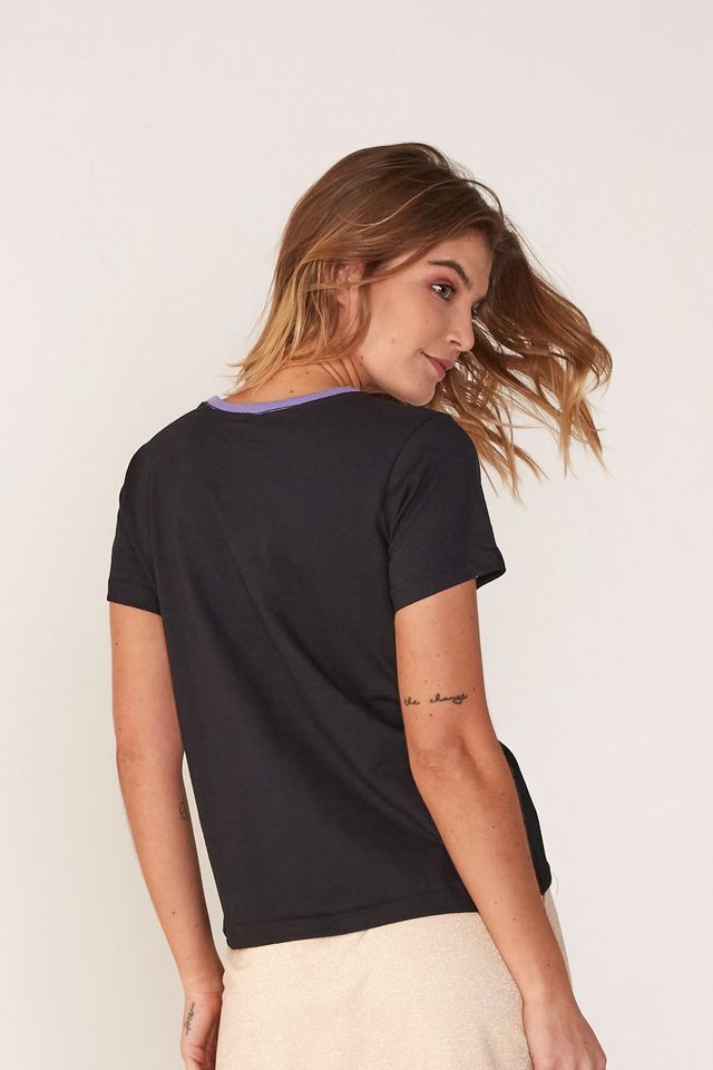 Camiseta-Onbongo-Feminina-Estampada-Preta