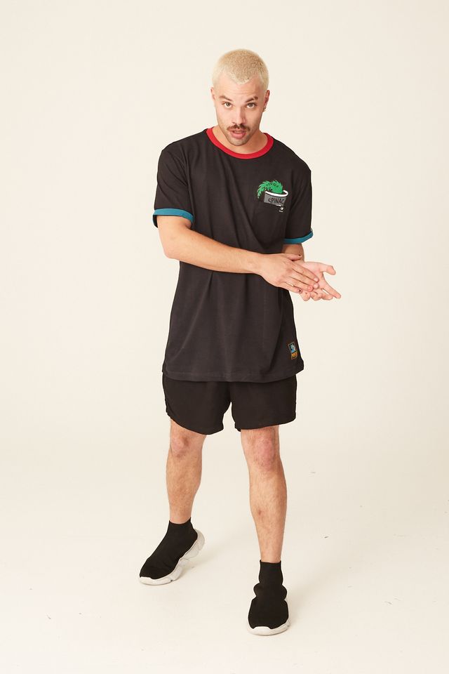 Camiseta-Starter-Especial-Collab-Popeye-Preta