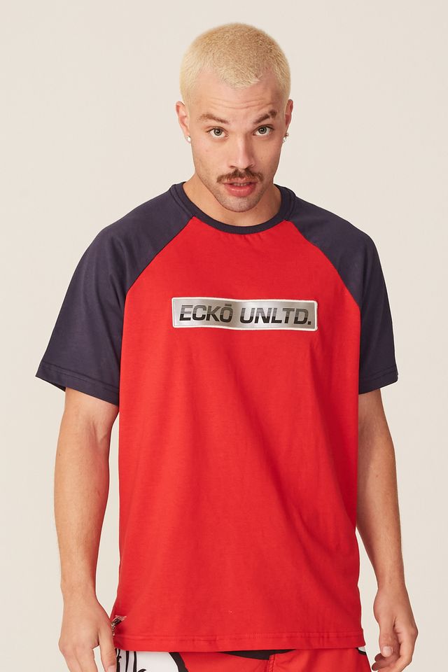 Camiseta-Ecko-Raglan-Estampada-Vermelha