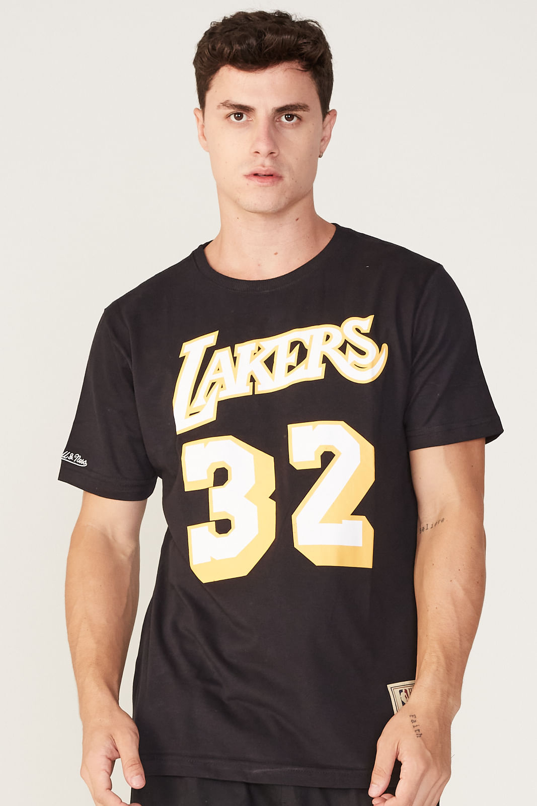 Camiseta Mitchell & Ness Estampada Los Angeles Lakers Magic