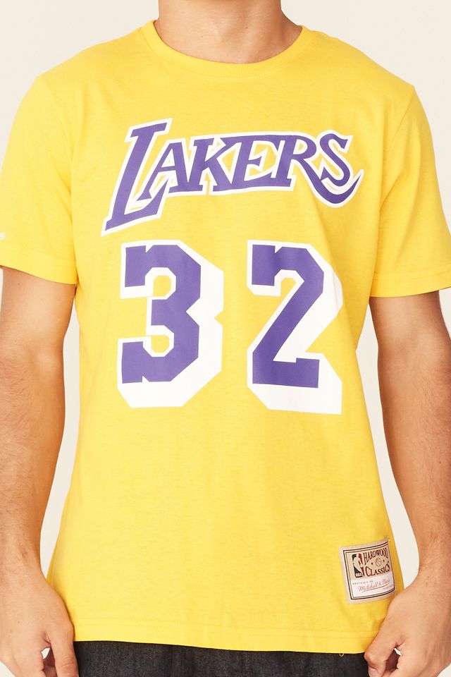 Camiseta-Mitchell---Ness-Estampada-Los-Angeles-Lakers-Magic-Johnson-Amarela