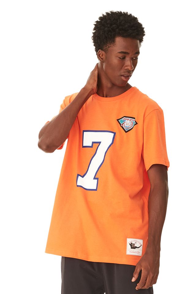 Camiseta-Mitchell---Ness-NFL-Denver-Broncos-John-Elway-Laranja Camiseta-Mitchell---Ness-NFL-Denver-Broncos-John-Elway-Laranja