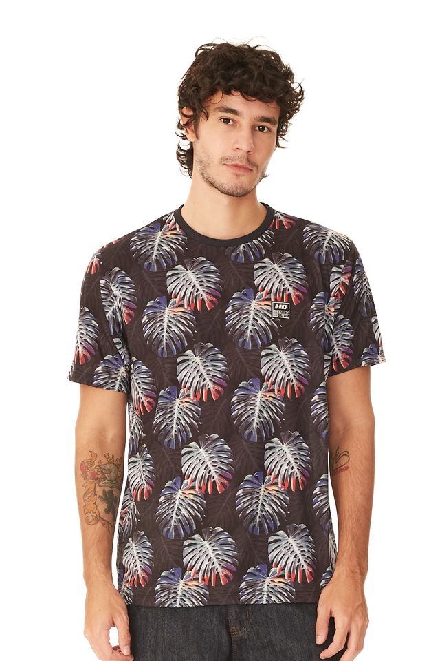 Camiseta-HD-Especial-Estampada-Leaves-Preta