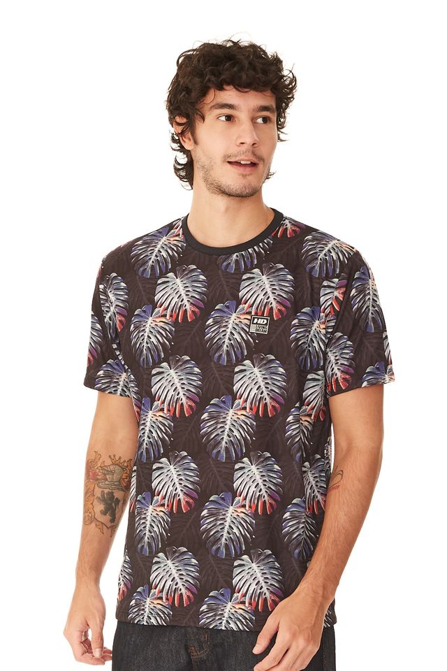 Camiseta-HD-Especial-Estampada-Leaves-Preta