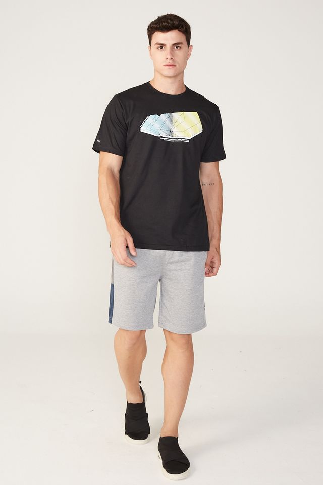 Camiseta-HD-Estampada-Preta
