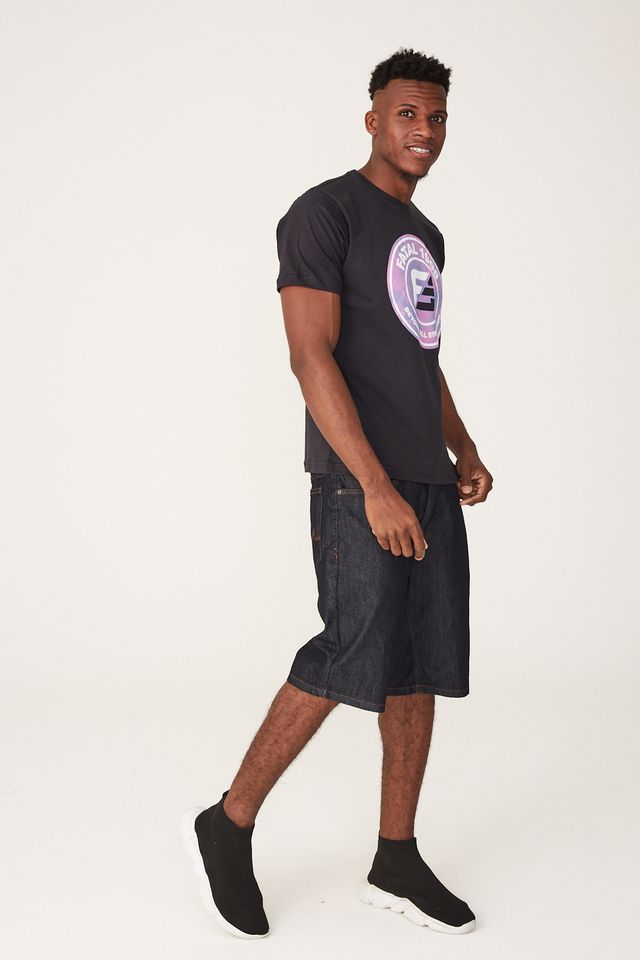 Camiseta-Fatal-Estampada-Beyond-Standards-Preta