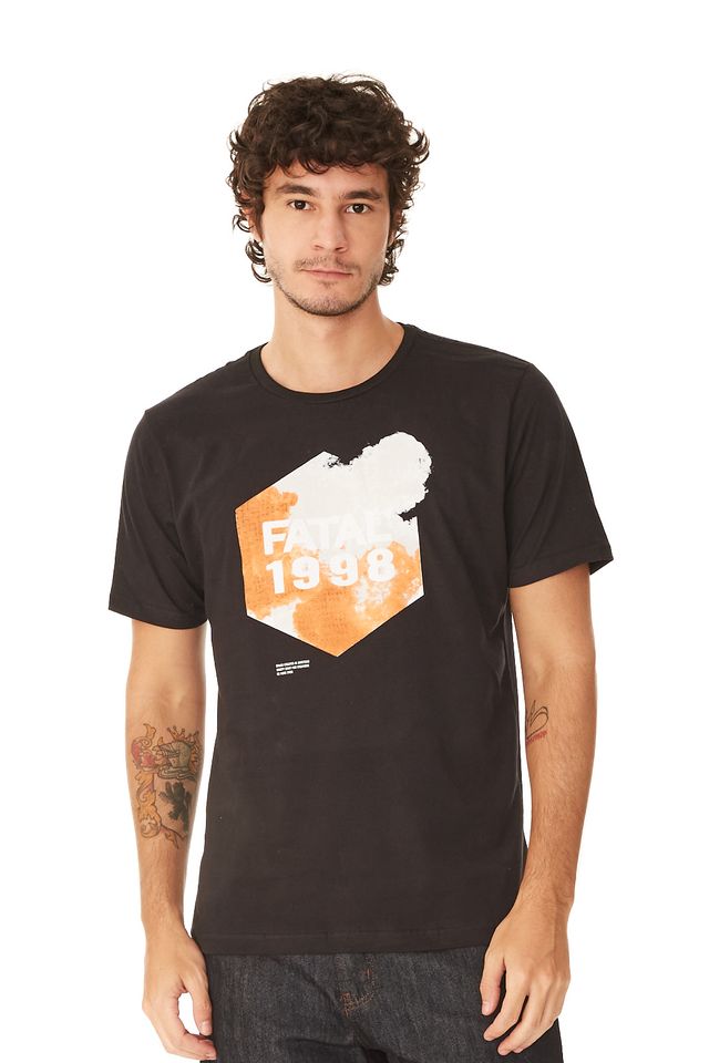 Camiseta-Fatal-Estampada-Preta