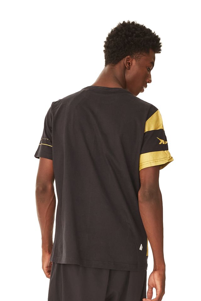 Camiseta-Onbongo-Especial-Com-Listras-Preta