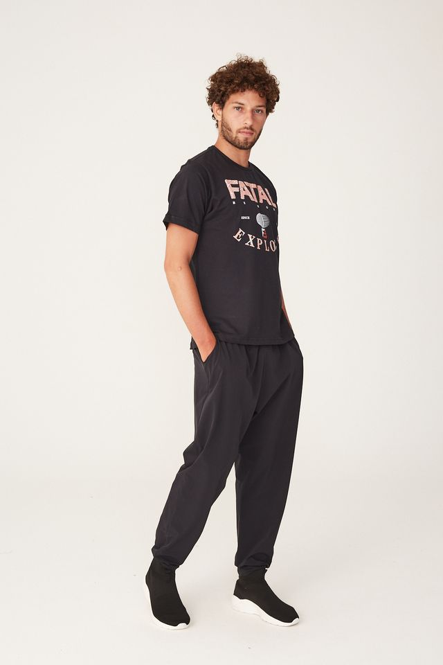 Camiseta-Fatal-Estampada-Explore-Preta