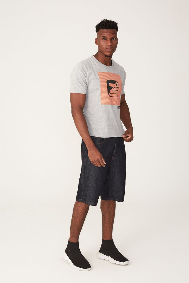 Camiseta-Fatal-Estampada-Big-Brand-Logo-Cinza-Mescla
