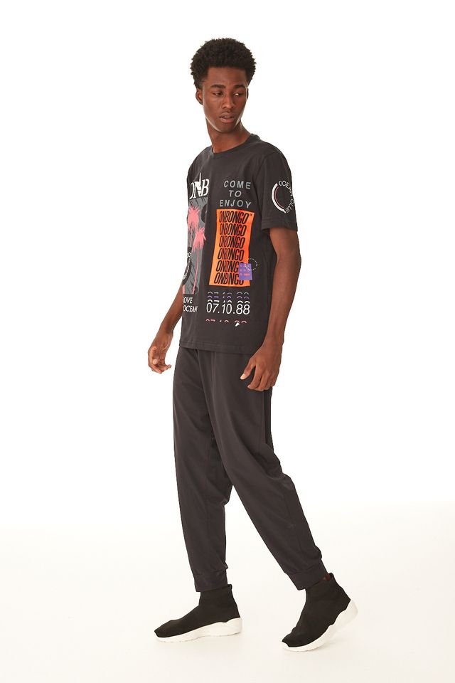 Camiseta-Onbongo-Especial-Estampada-Preta