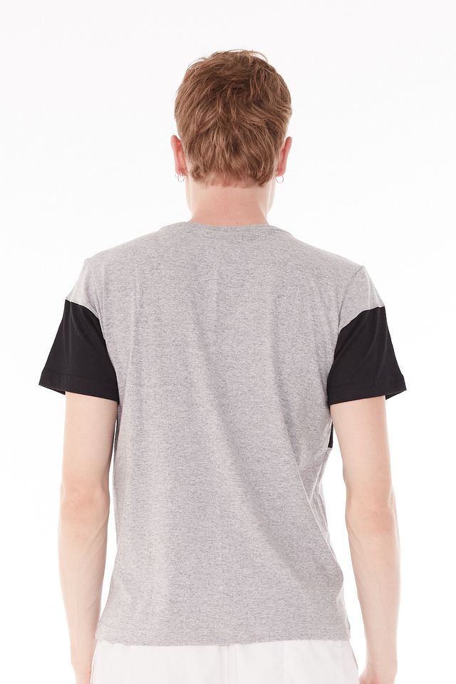 Camiseta-Fatal-Especial-Raglan-Street-By-Universe-Cinza-Mescla