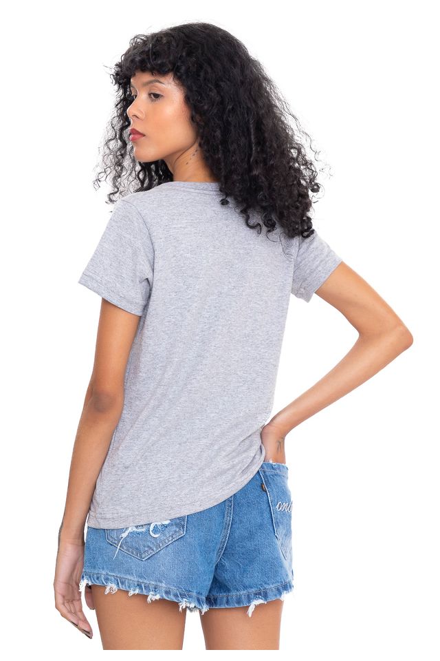 Camiseta-Onbongo-Feminina-Lau-Cinza-Mescla
