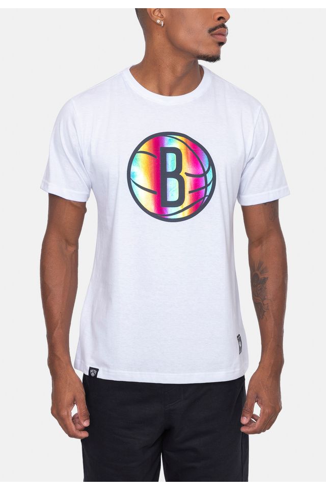 Camiseta-NBA-Rainbow-Logo-Brooklyn-Nets-Off-White