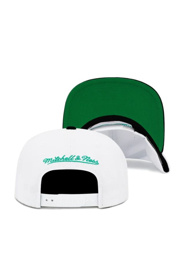 Bone-Mitchell---Ness-NBA-Core-Basic-Snapback-HWC-San-Antonio-Spurs-Branco-com-Preto