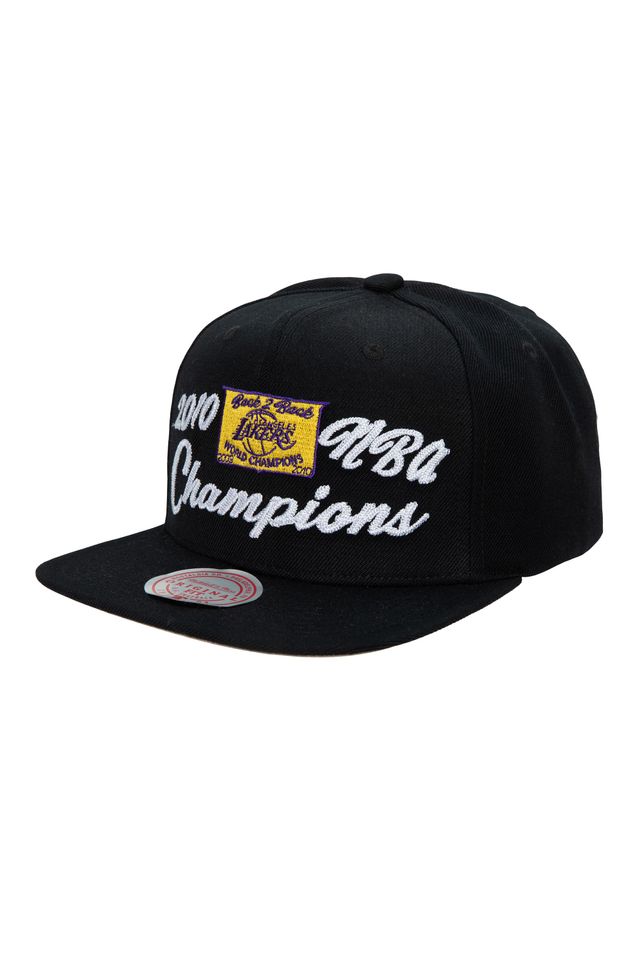 Bone-Mitchell---Ness-NBA-Fitted-HWC-Los-Angeles-Lakers-Preto Bone-Mitchell---Ness-NBA-Fitted-HWC-Los-Angeles-Lakers-Preto