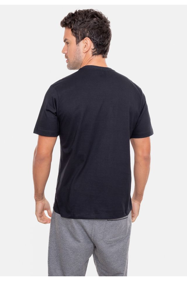 Camiseta-Fatal-Estampada-Preta