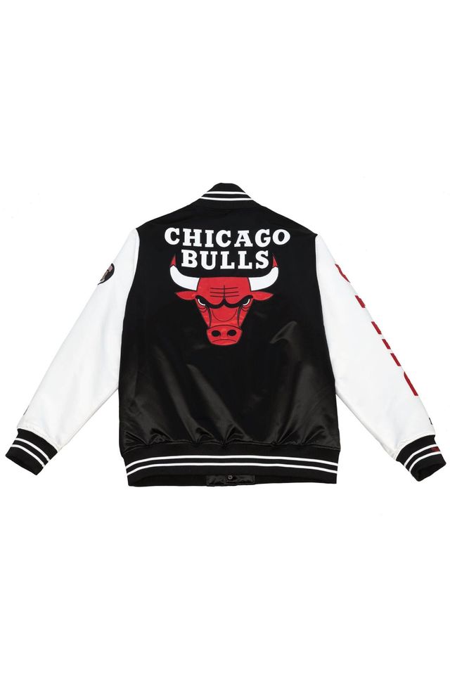 Jaqueta-Mitchell---Ness-NBA-Team-Origins-Varsity-Satin-Jacket-Chicago-Bulls-Preta