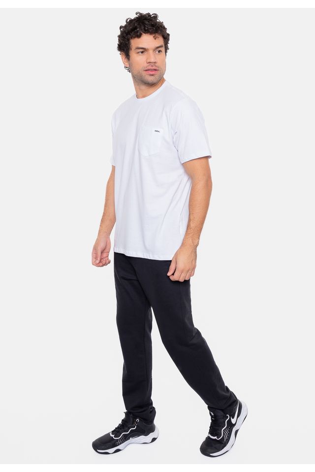 Camiseta-Fatal-Masculina-com-Bolso-Branca