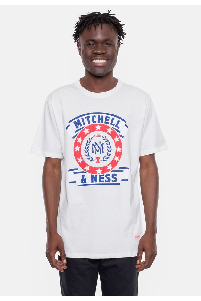 Camiseta-Mitchell---Ness-Estampada-Natural-Off-White Camiseta-Mitchell---Ness-Estampada-Natural-Off-White