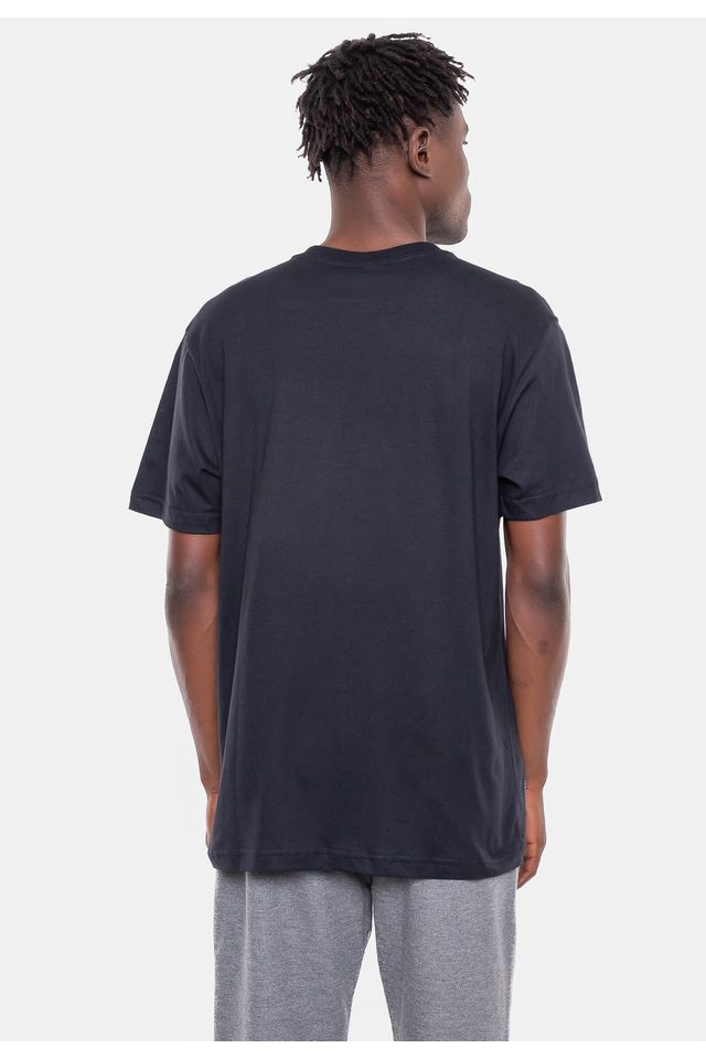 Camiseta-AND1-Badge-Preta