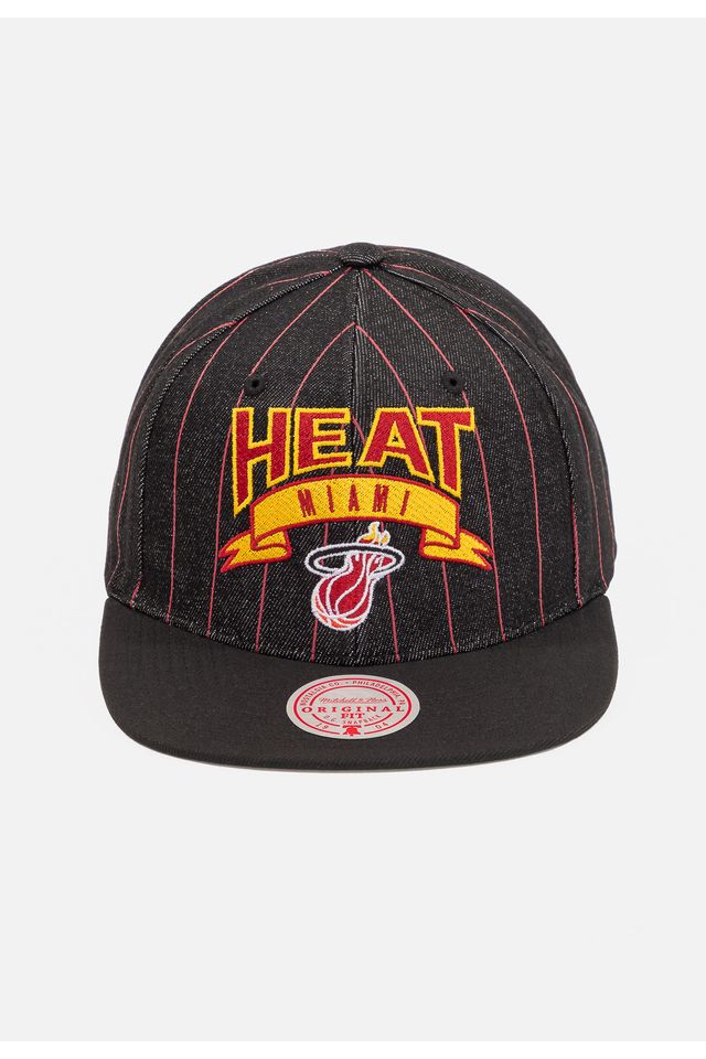 Bone-Mitchell---Ness-NBA-Dem-Stripes-Miami-Heat-Preto Bone-Mitchell---Ness-NBA-Dem-Stripes-Miami-Heat-Preto