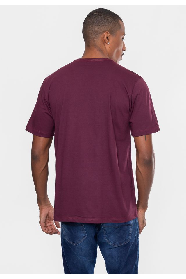 Camiseta-Fatal-Estampada-Square-Vinho-Merlot