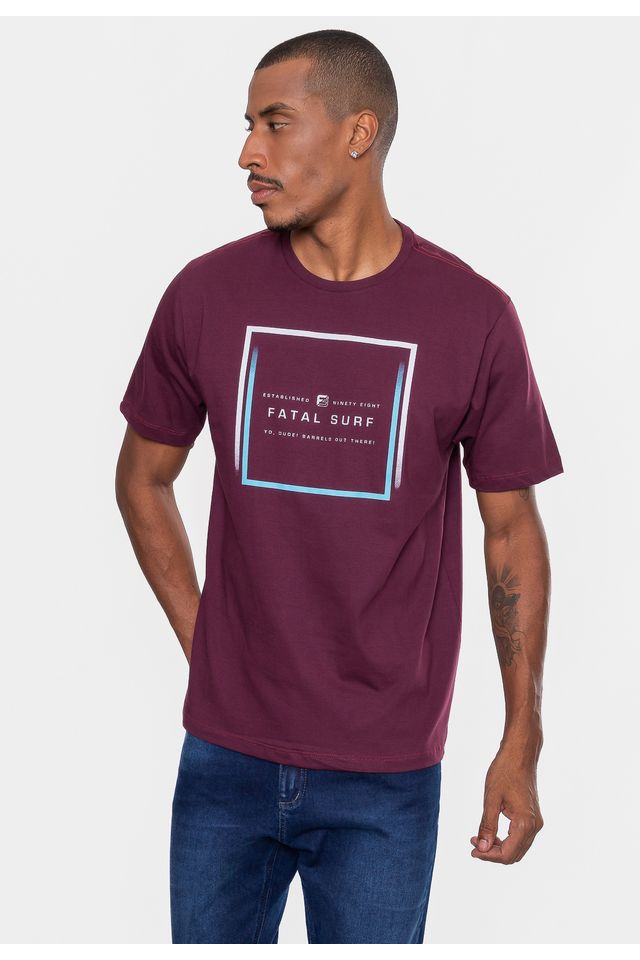 Camiseta-Fatal-Estampada-Square-Vinho-Merlot