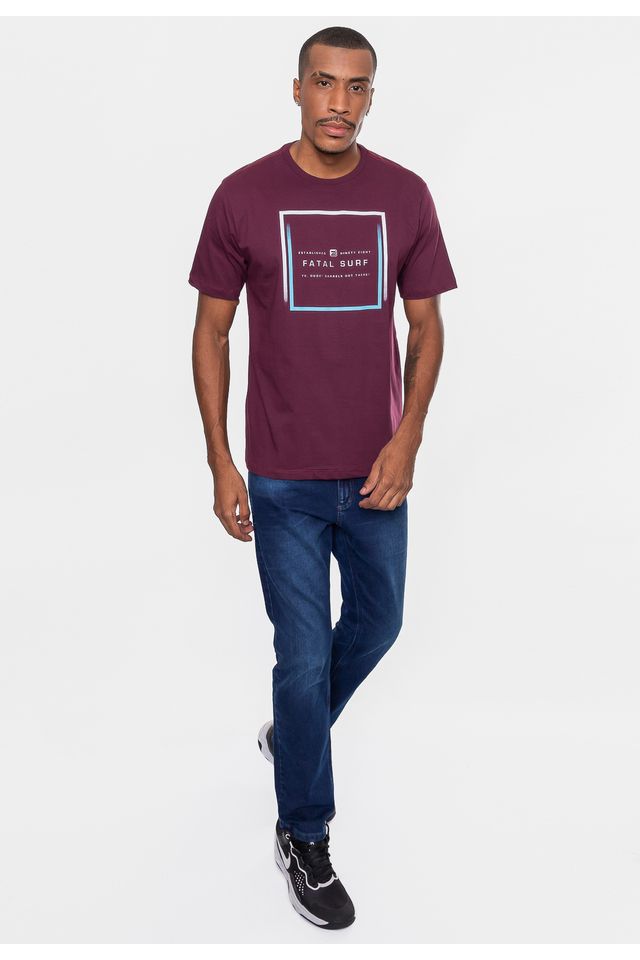Camiseta-Fatal-Estampada-Square-Vinho-Merlot