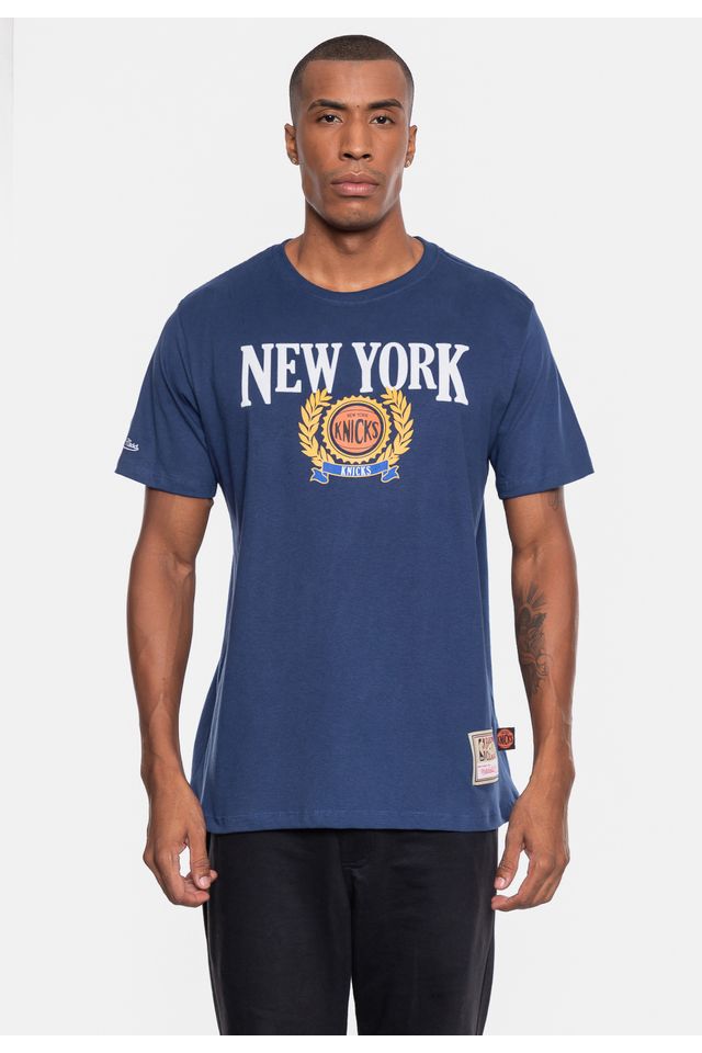 Camiseta-Mitchell---Ness-Masculina-Collegiate-New-York-Knicks-Azul Camiseta-Mitchell---Ness-Masculina-Collegiate-New-York-Knicks-Azul