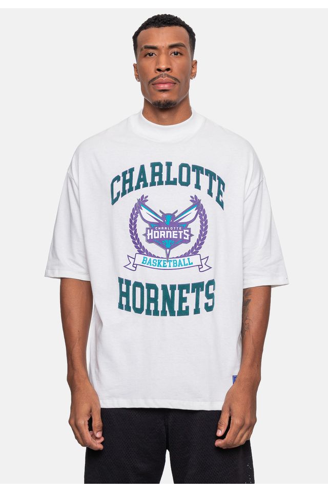 Camiseta-NBA-Oversized-Armorial-Charlotte-Hornets-Off-White