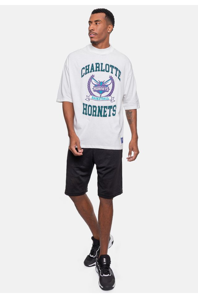 Camiseta-NBA-Oversized-Armorial-Charlotte-Hornets-Off-White