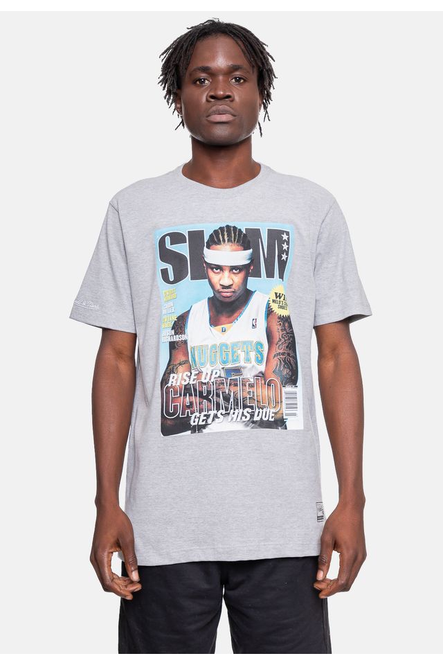 Camiseta-Mitchell---Ness-Slam-Carmelo-Anthony-Cinza-Mescla Camiseta-Mitchell---Ness-Slam-Carmelo-Anthony-Cinza-Mescla