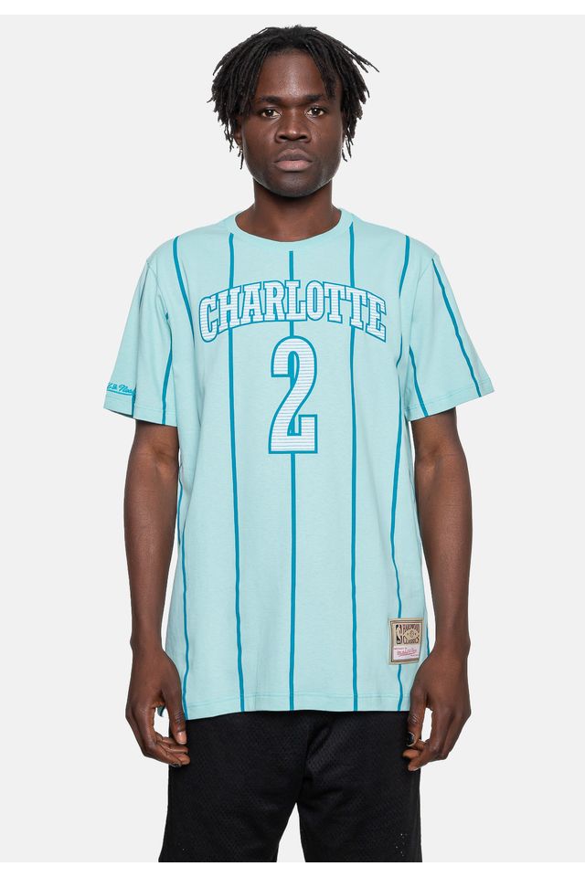 Camiseta-Mitchell---Ness-Masculina-Charlotte-Hornets-Larry-Johnson-Verde-Azulado