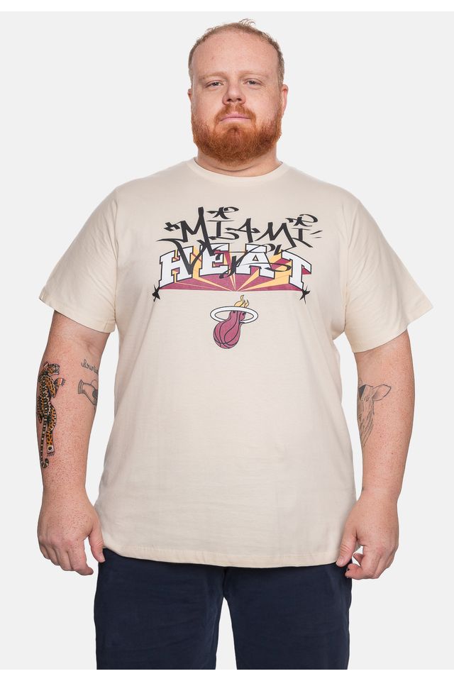 Camiseta-NBA-Plus-Size-Masculina-Graffitti-Bege-Vintage