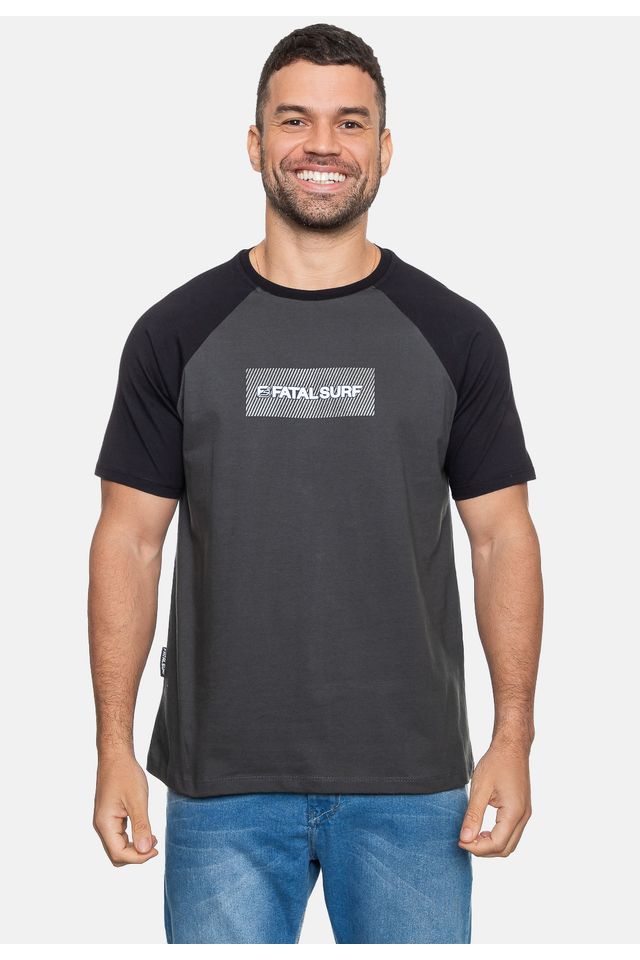 Camiseta-Fatal-Masculina-Raglan-Counter-Chumbo