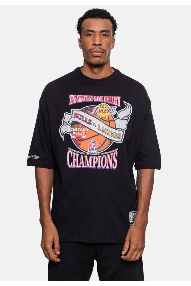 Camiseta-Mitchell---Ness-Estampada-Champions-Preta Camiseta-Mitchell---Ness-Estampada-Champions-Preta