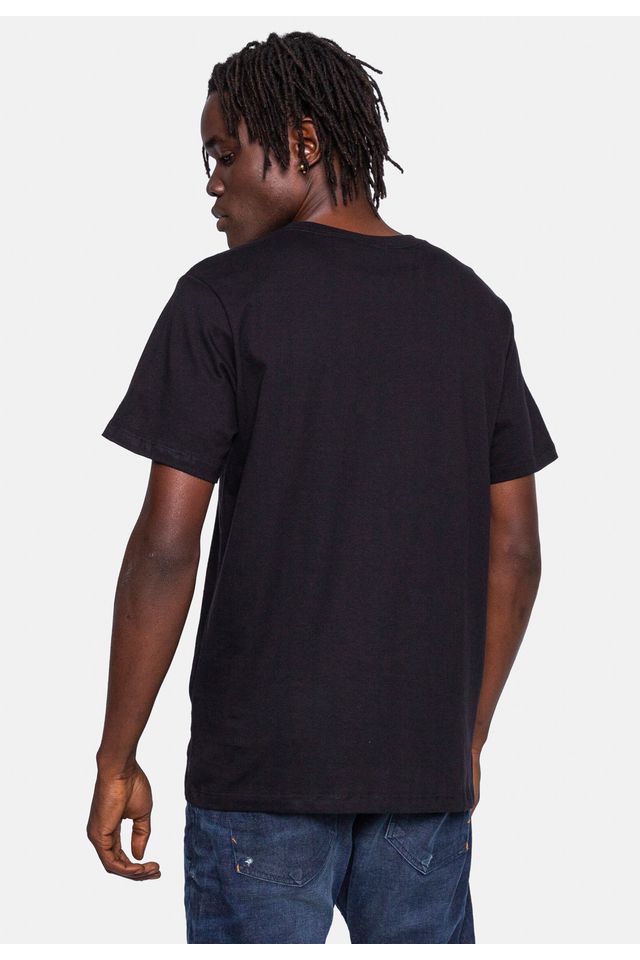 Camiseta-Fatal-Estampanda-Preta