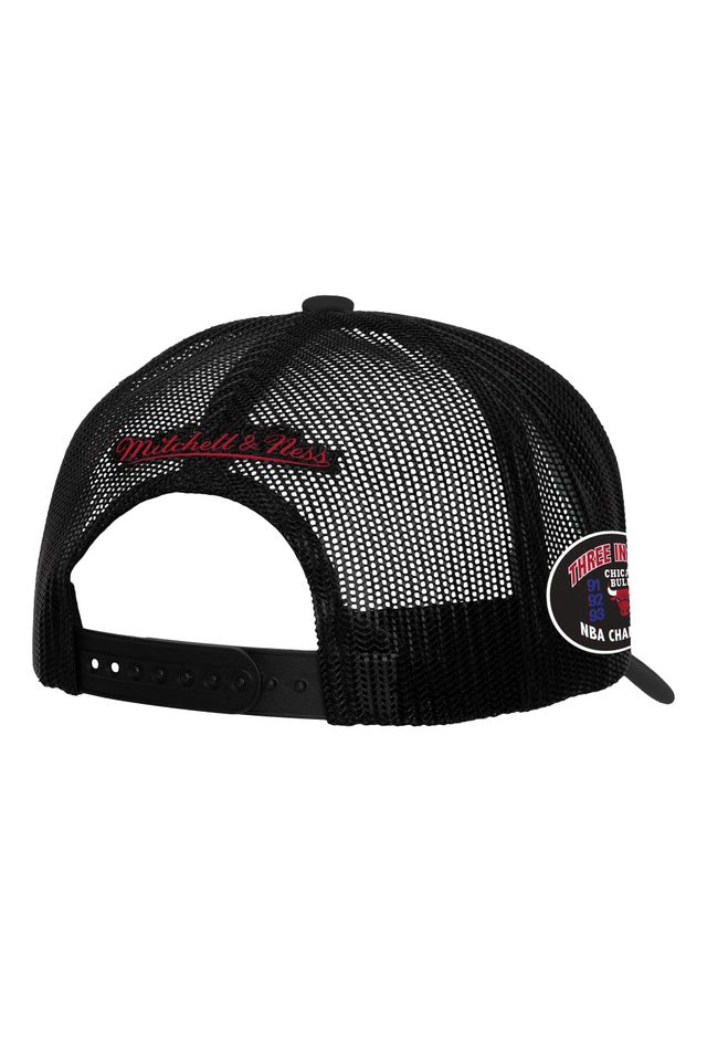Bone-Mitchell---Ness-NBA-Trucker-HWC-Chicago-Bulls-Preto