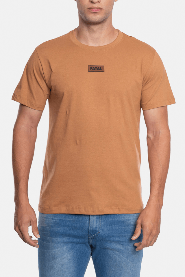 Camiseta-Fatal-Estampada-Marrom