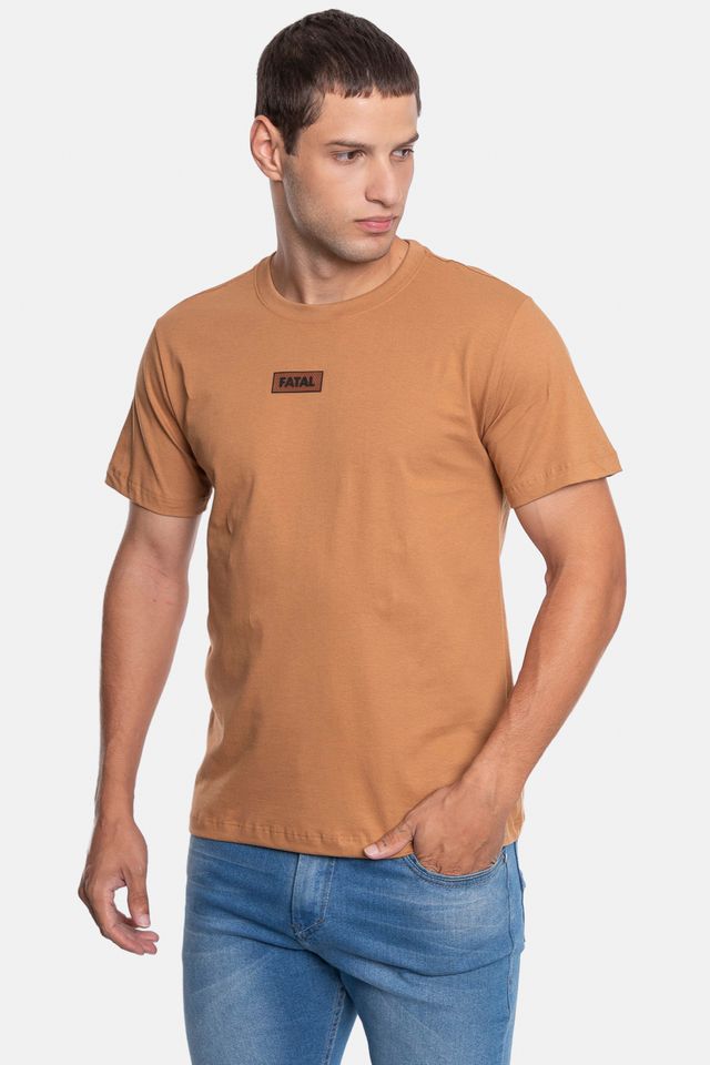 Camiseta-Fatal-Estampada-Marrom