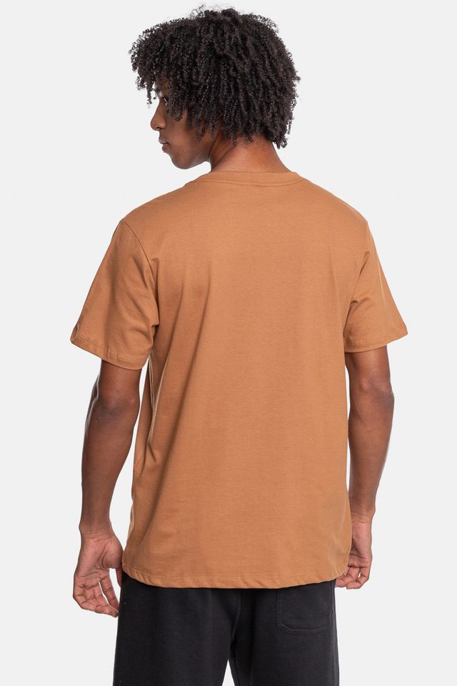 Camiseta-Fatal-Estampada-Caramelo