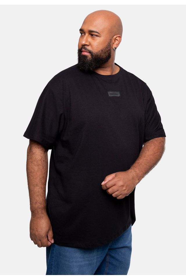 Camiseta-Fatal-Estampada-Plus-Size-Preta