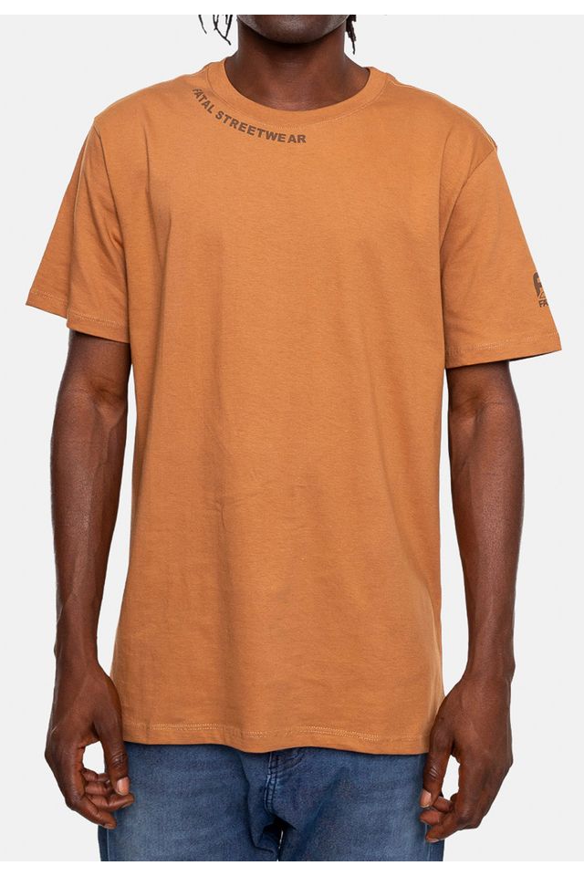 Camiseta-Fatal-Estampada-Marrom