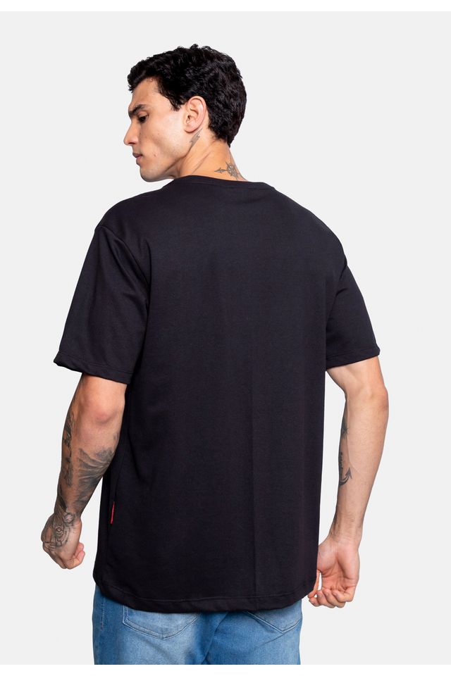 Camiseta-Ecko-Especial-Preta